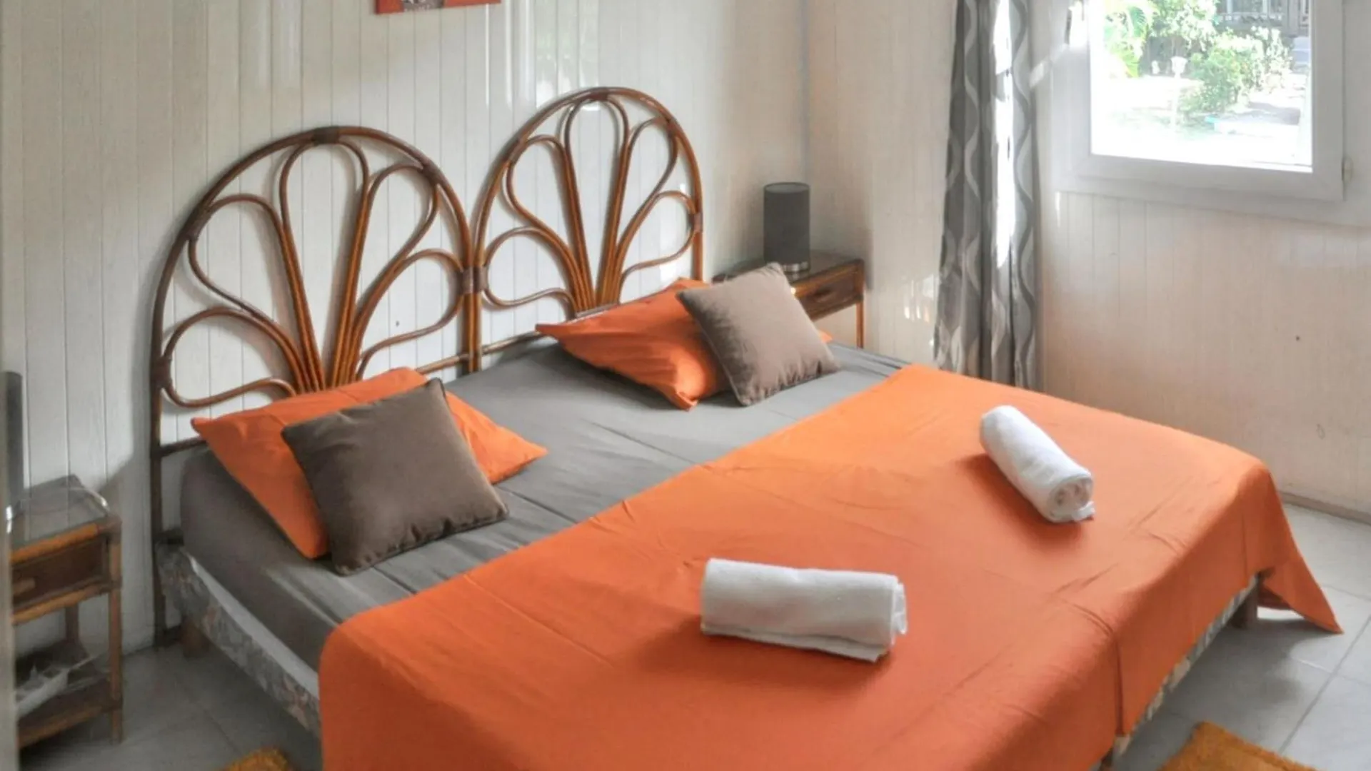Bungalow de 2 chambres a Bouillante a 100 m de la plage avec vue sur la mer jardin amenage et wifi Guadeloupe